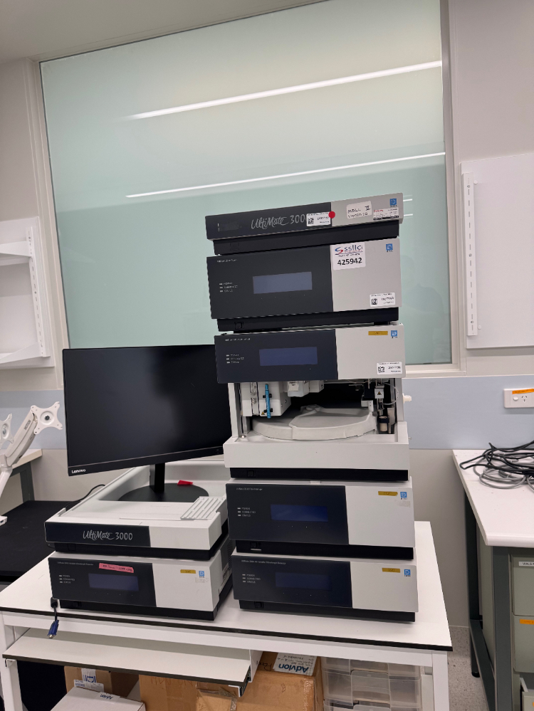 Image of Dionex UltiMate 3000 HPLC System